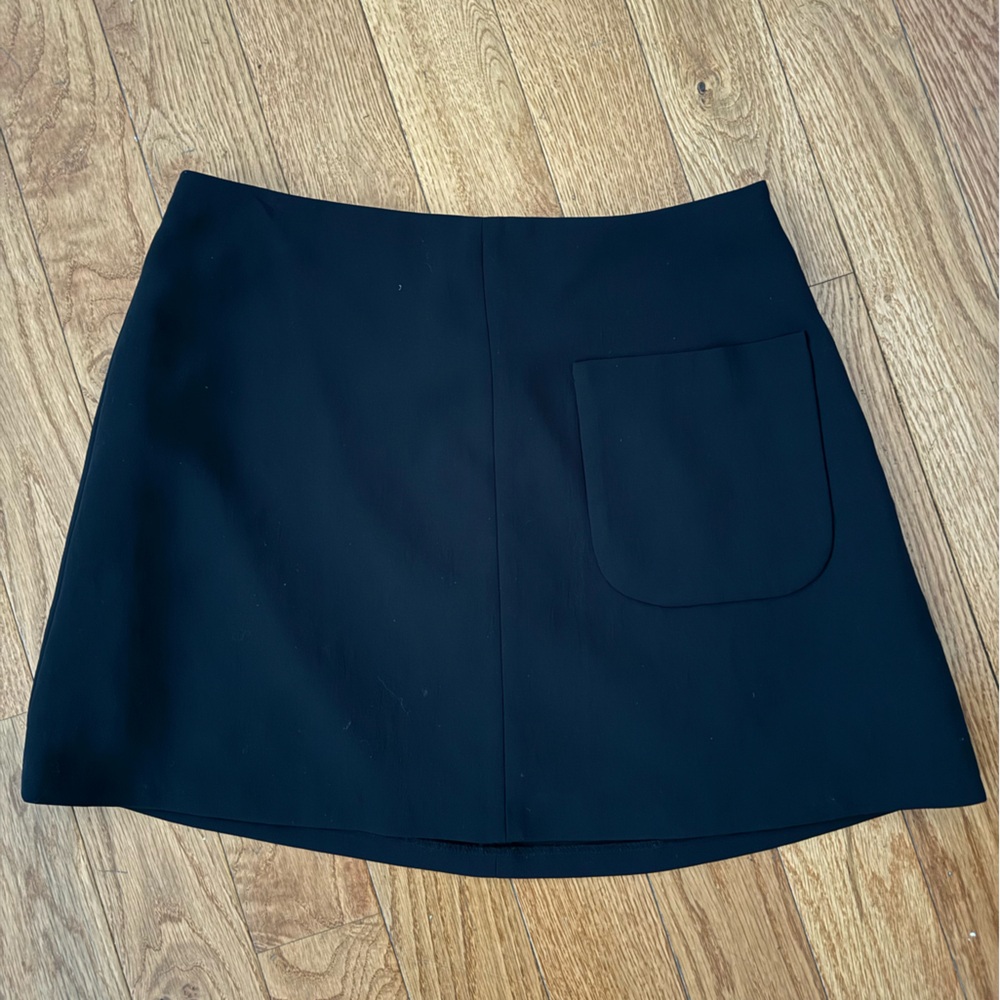 ARITZIA Wilfred mini skirt